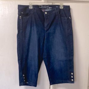 16W Gloria Vanderbilt Jean capri